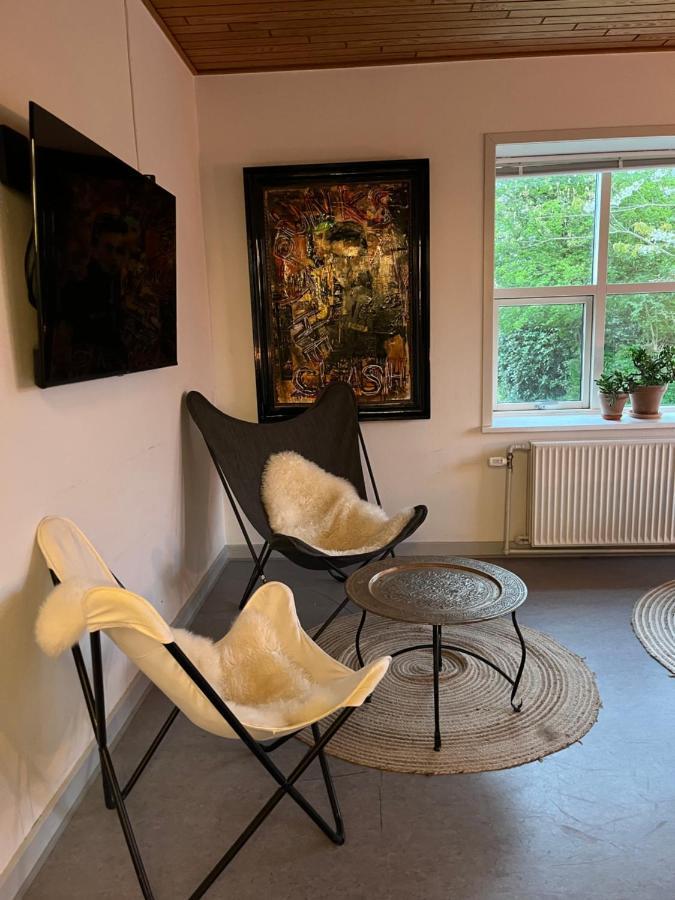 Room 8 - Hawkraft Kulturhotel Vestervig Buitenkant foto